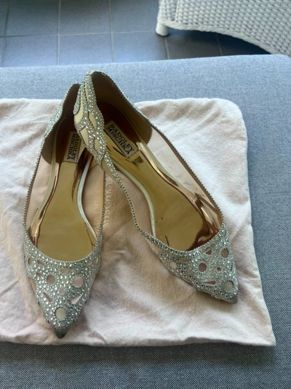Badgley Mischka Collection Gigi Crystal Pointed Toe Flat - 10 Wide